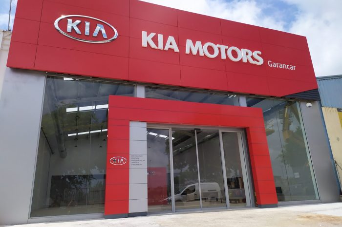 KIA REUS 2