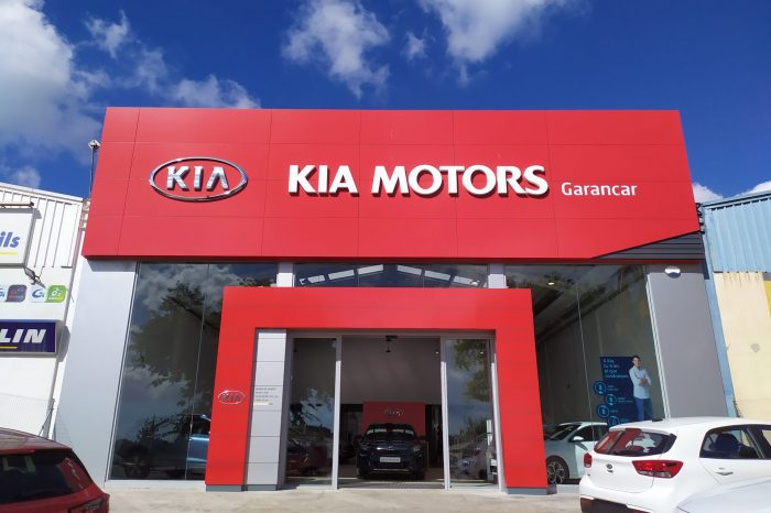 KIA REUS